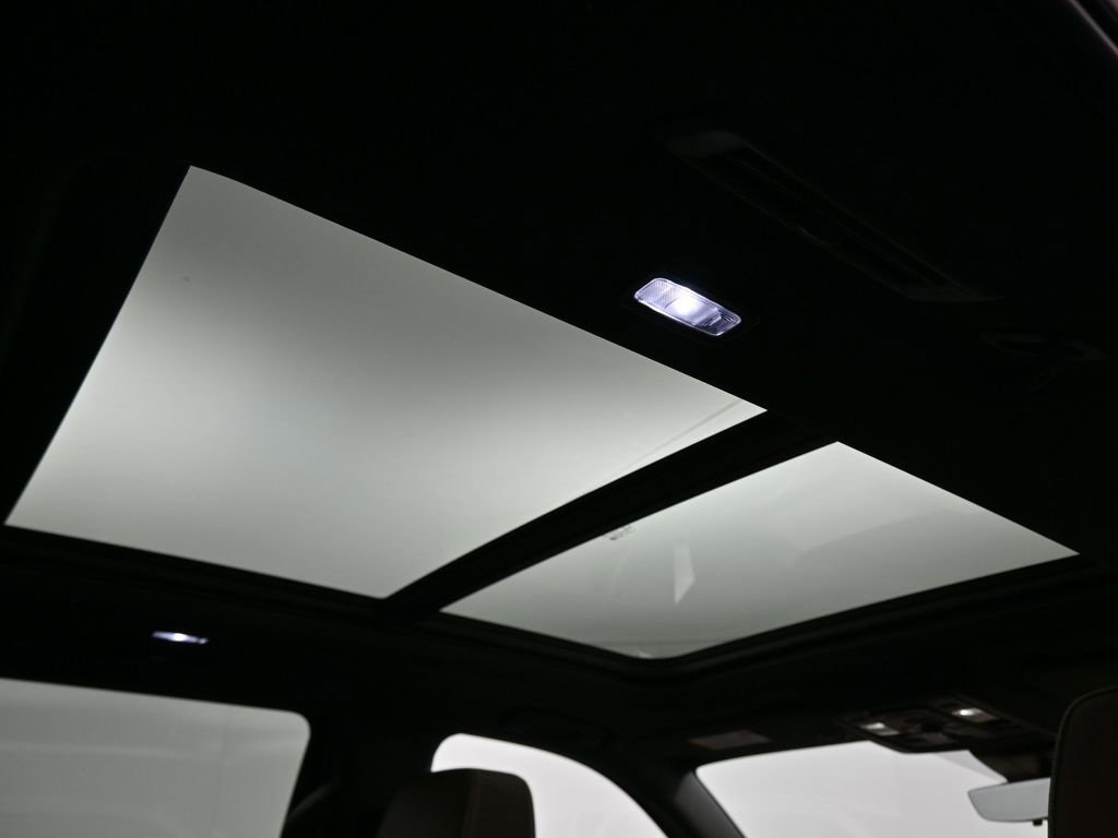 Used 2023 Chevrolet Suburban High Country w/ Premium Package 2 image 59