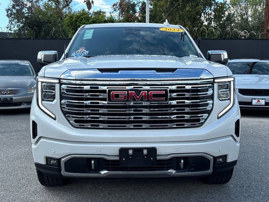 Used 2024 GMC Sierra 1500 Denali w/ Denali Reserve Package image 11