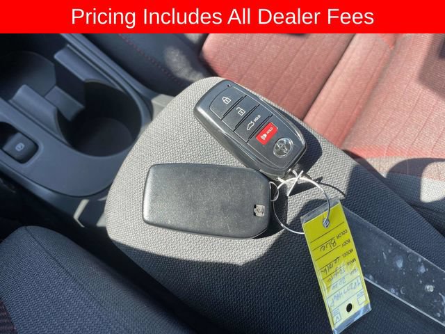 Used 2026 Toyota Corolla SE FWD image 35
