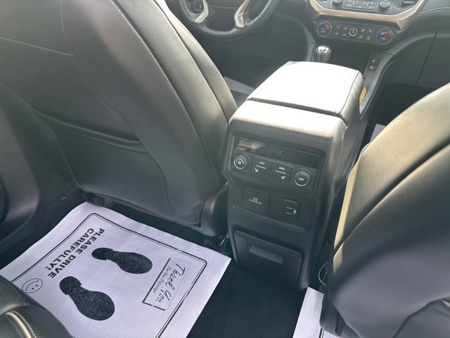 Used 2017 GMC Acadia Denali w/ Technology Package image 14