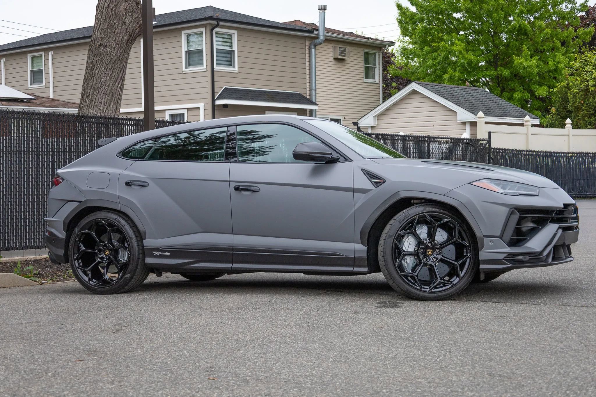 Used 2024 Lamborghini Urus Performante AWD/4WD image 7