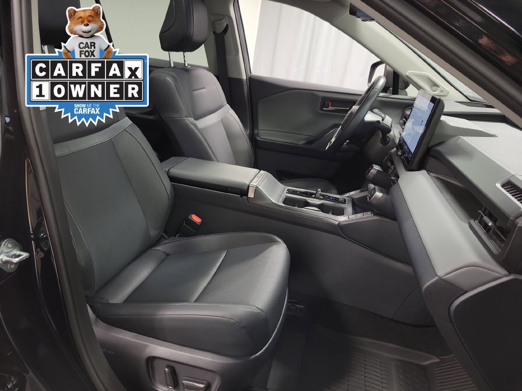 Used 2026 Toyota RAV4 Limited AWD/4WD image 29