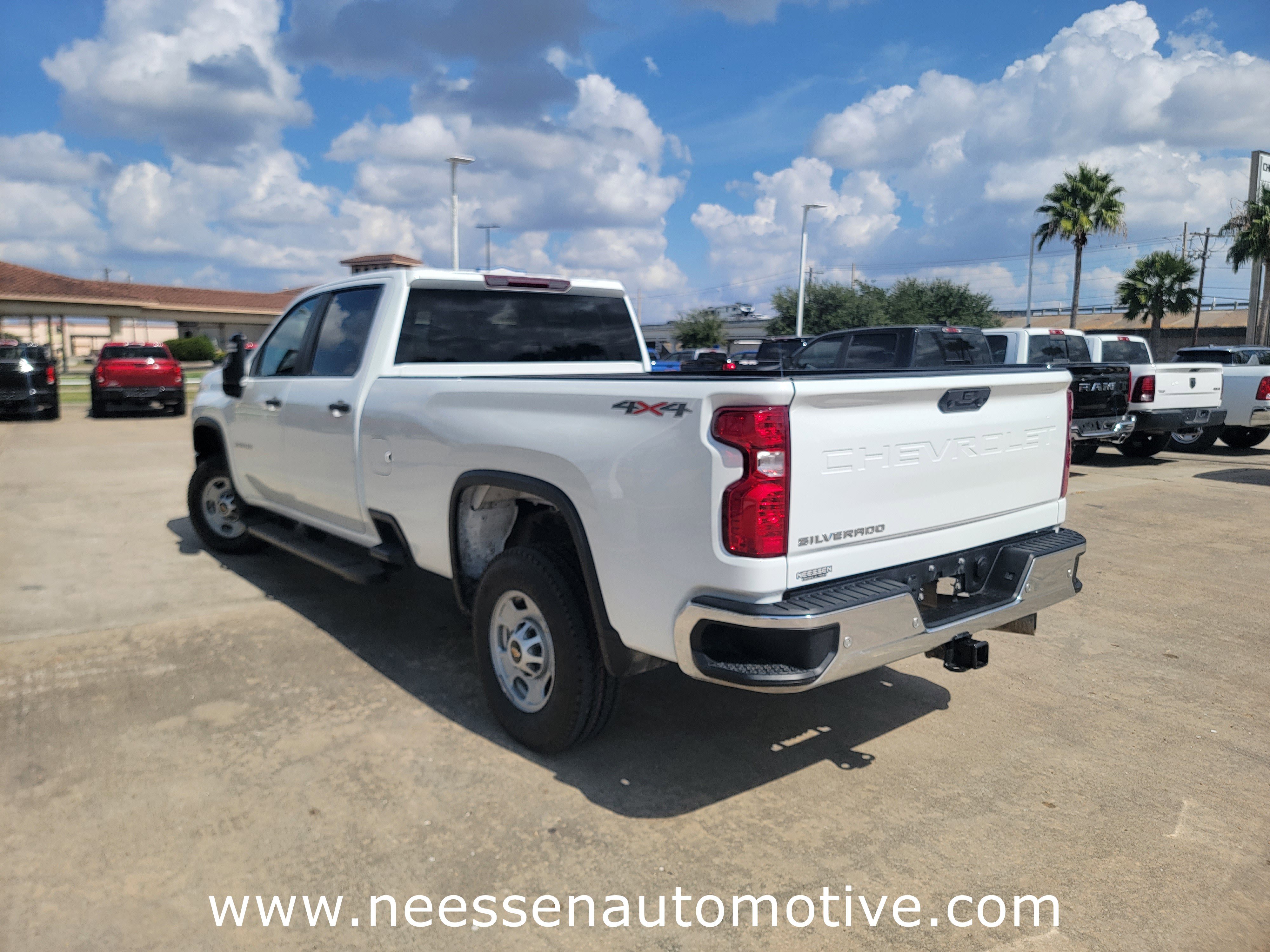 Used 2023 Chevrolet Silverado 2500 W/T w/ WT Convenience Package image 5