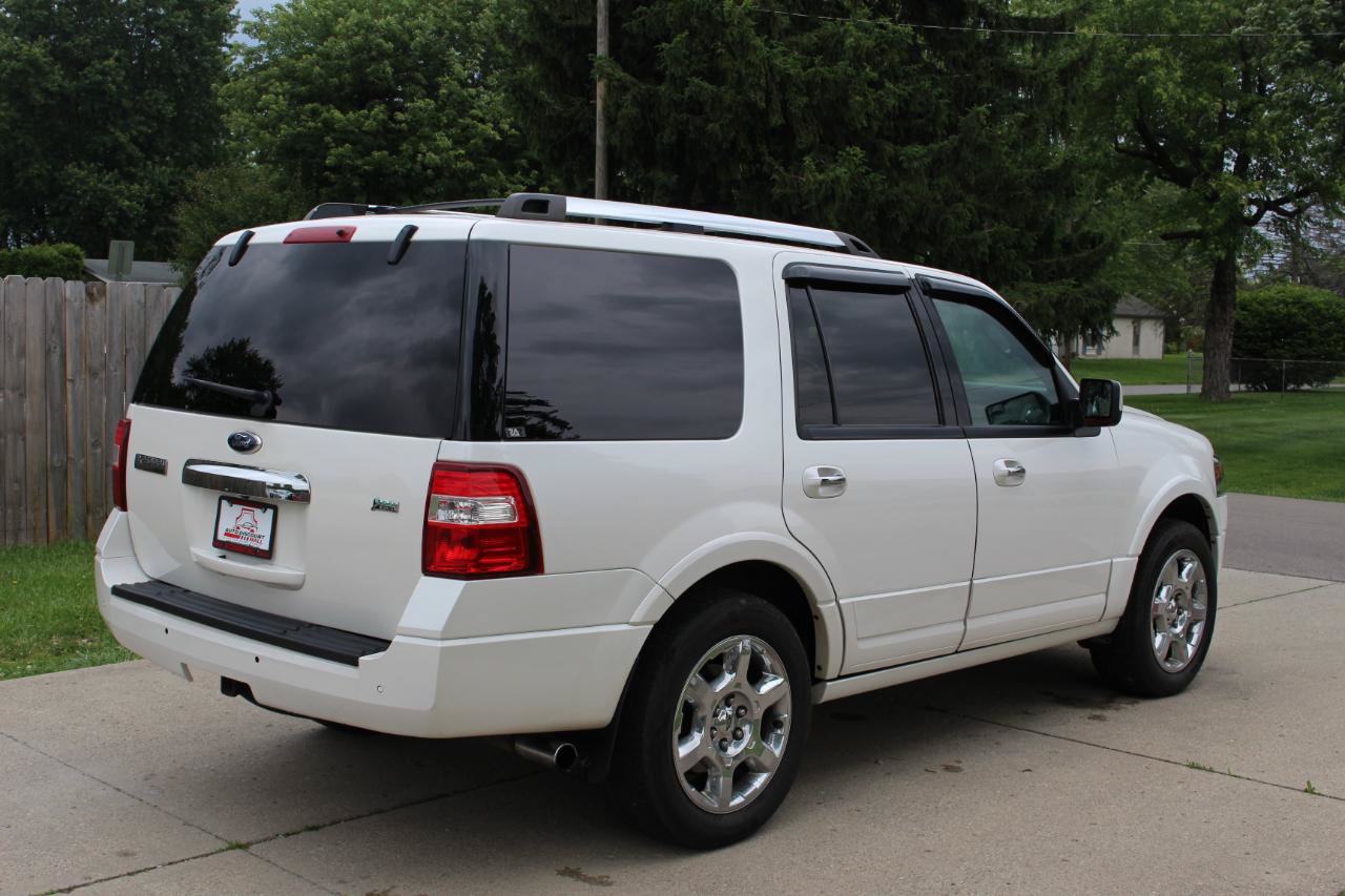 Used 2014 Ford Expedition Limited w/ Equipment Group 301A AWD/4WD image 9