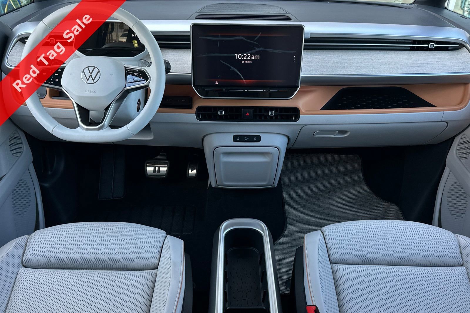 New 2025 Volkswagen ID. Buzz 1st Edition RWD image 11