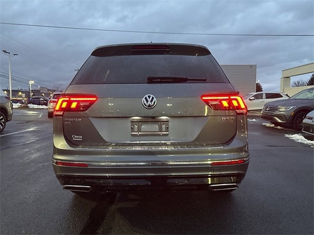 Used 2020 Volkswagen Tiguan SEL Premium R-Line image 4