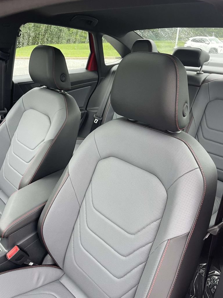 New 2026 Volkswagen Jetta GLI Autobahn FWD image 21