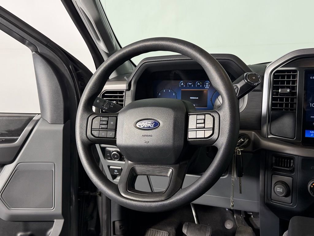 Used 2025 Ford F150 XLT image 19