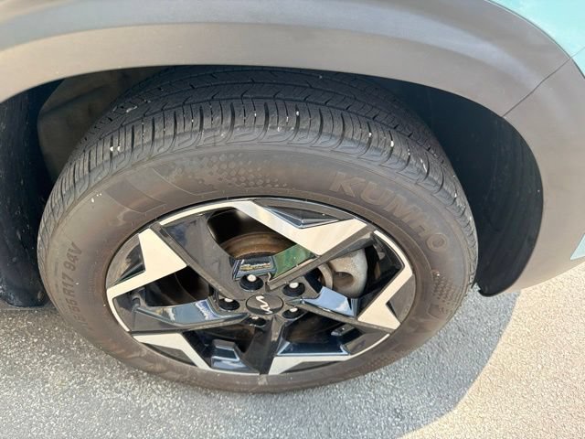 Certified 2024 Kia Seltos EX AWD/4WD image 10