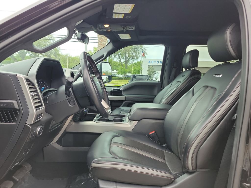 Used 2021 Ford F250 Platinum AWD/4WD image 2