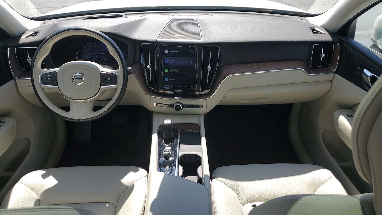 Used 2022 Volvo XC60 T8 Inscription Expression w/ Advanced Package image 15