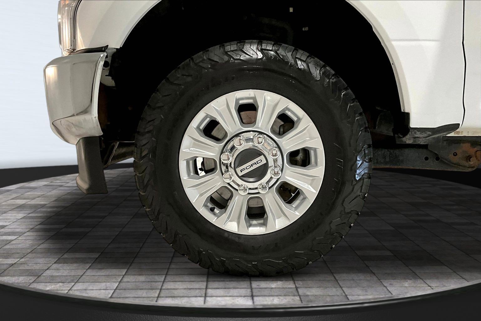 Used 2021 Ford F250 XLT AWD/4WD image 34