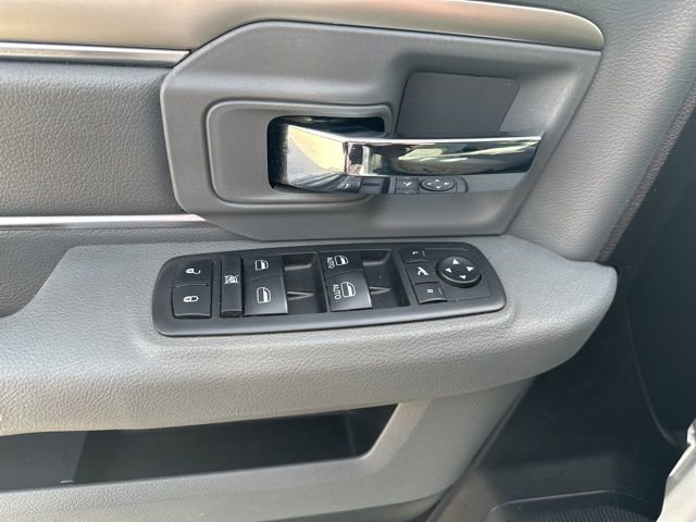 Used 2019 RAM 1500 Big Horn image 25