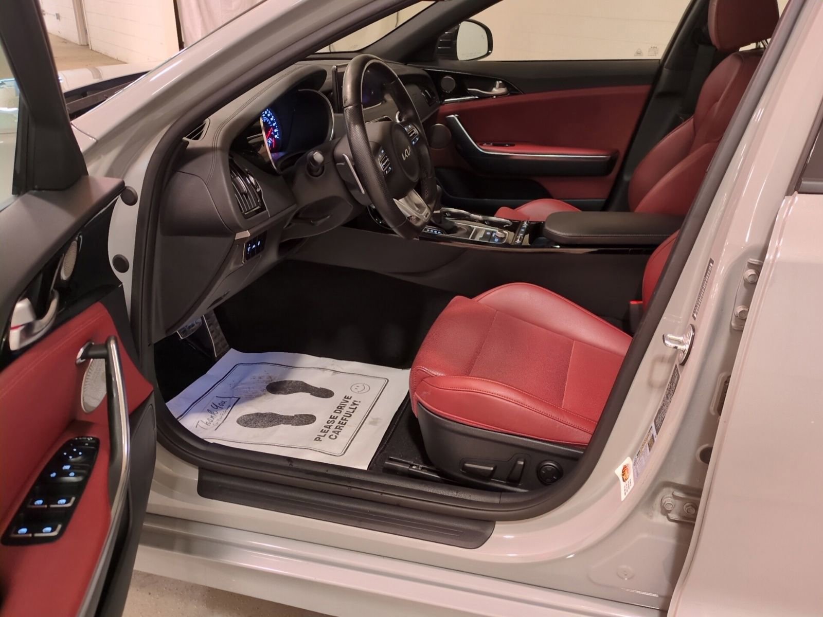 Certified 2023 Kia Stinger GT-Line w/ Sun & Sound Package image 15