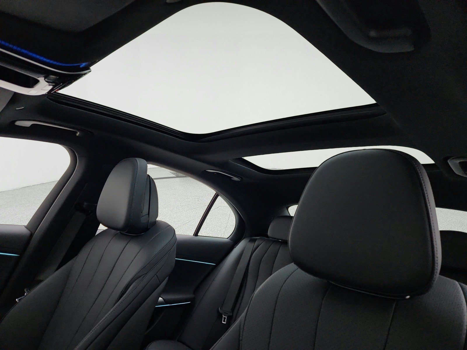 New 2027 Mercedes-Benz E 350 Sedan image 18
