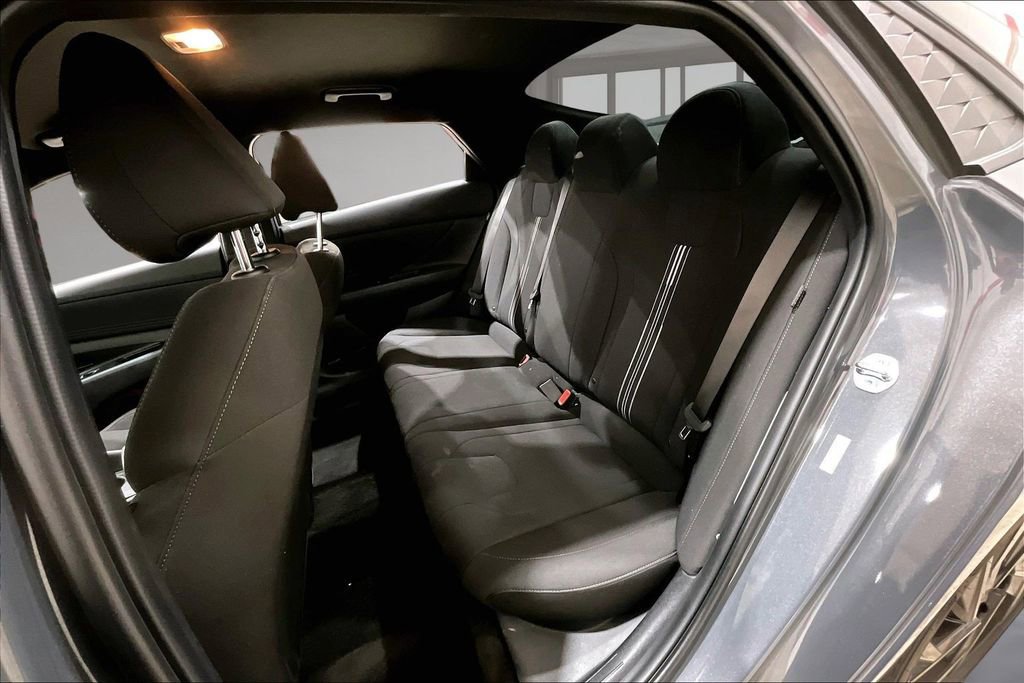 Used 2026 Hyundai Elantra Sport w/ Cargo Package FWD image 22
