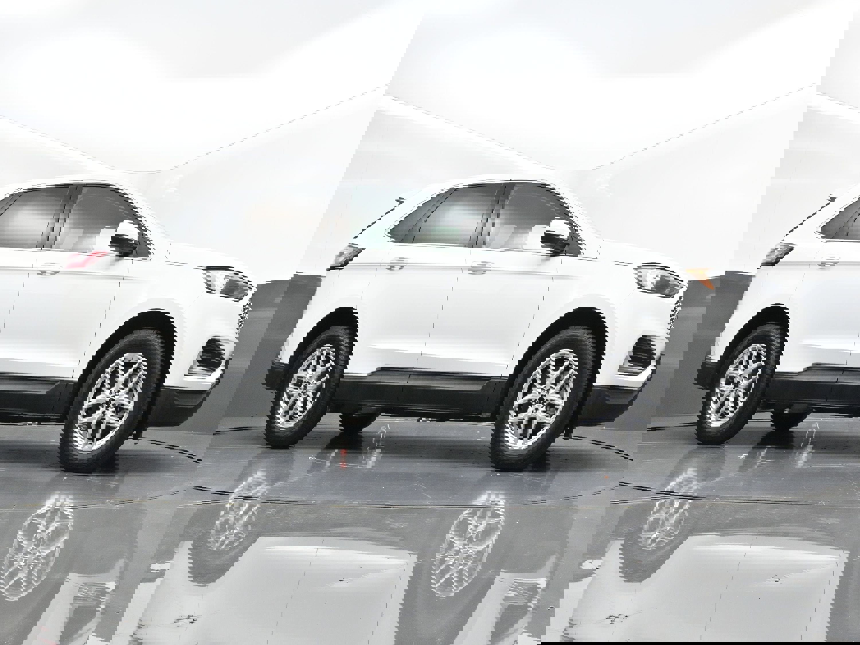 Used 2023 Ford Edge SEL image 37