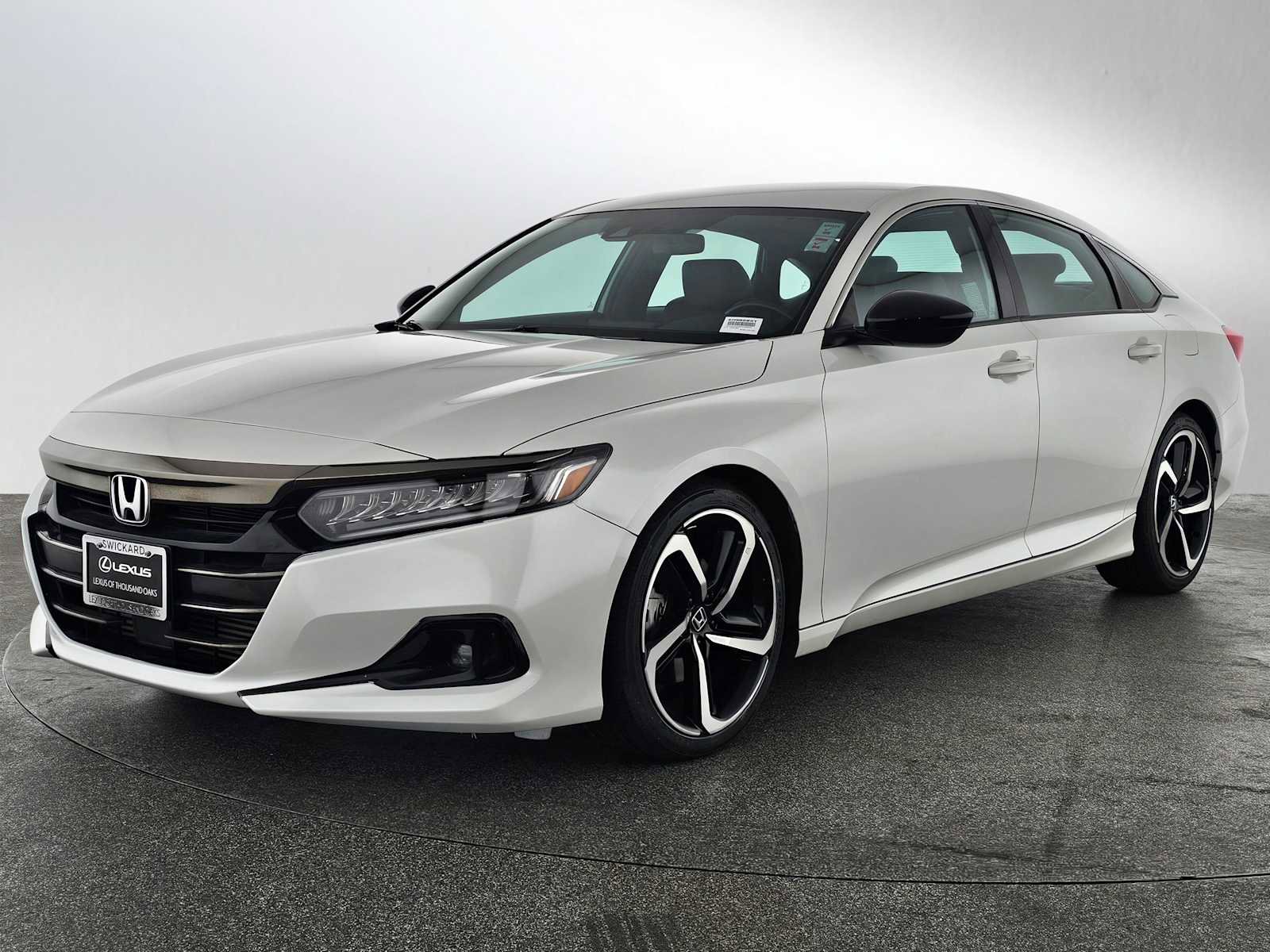 Used 2021 Honda Accord Sport image 7
