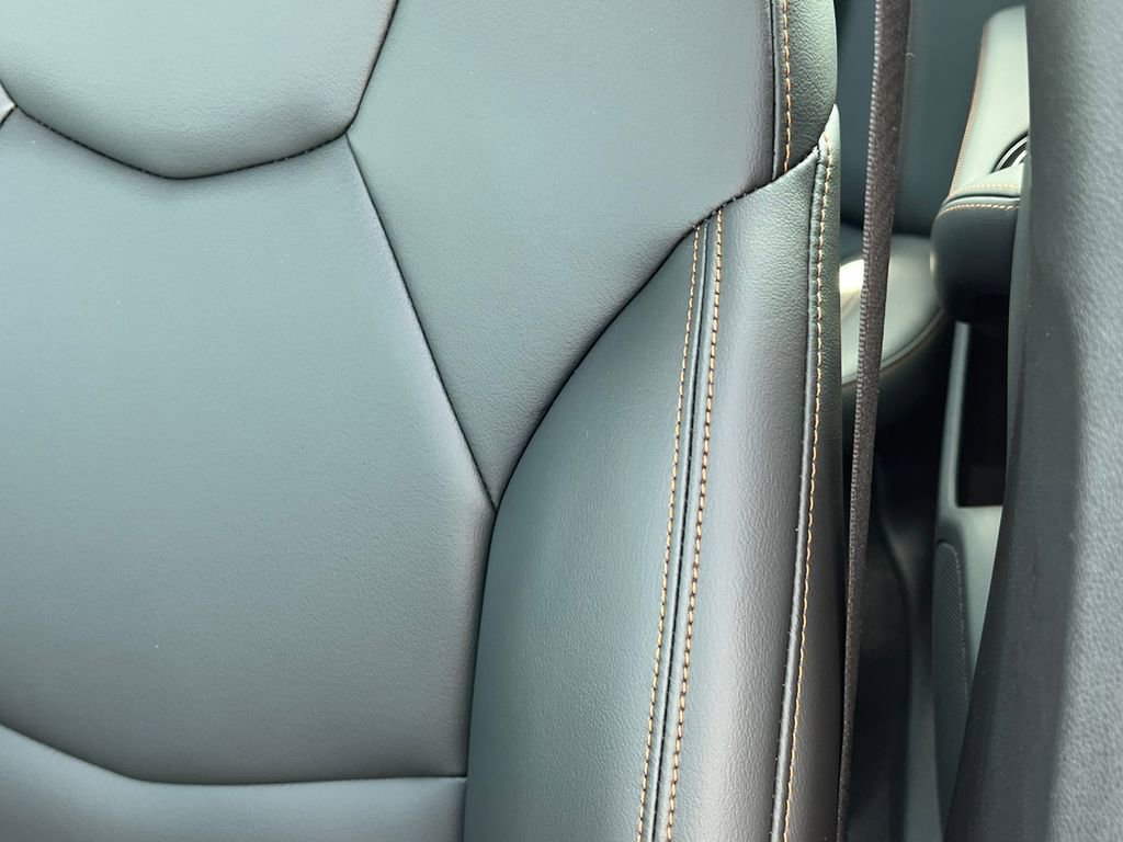 New 2026 Cadillac CT5 V AWD/4WD image 14
