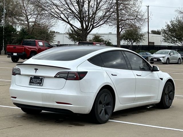 Used 2023 Tesla Model 3 Standard Range image 4