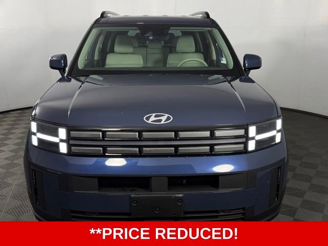 Used 2025 Hyundai Santa Fe SEL FWD image 2