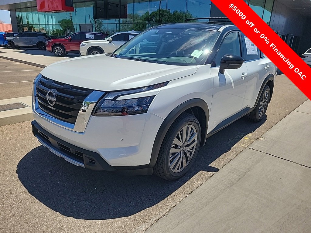 New 2025 Nissan Pathfinder SL w/ SL Premium Package image 3