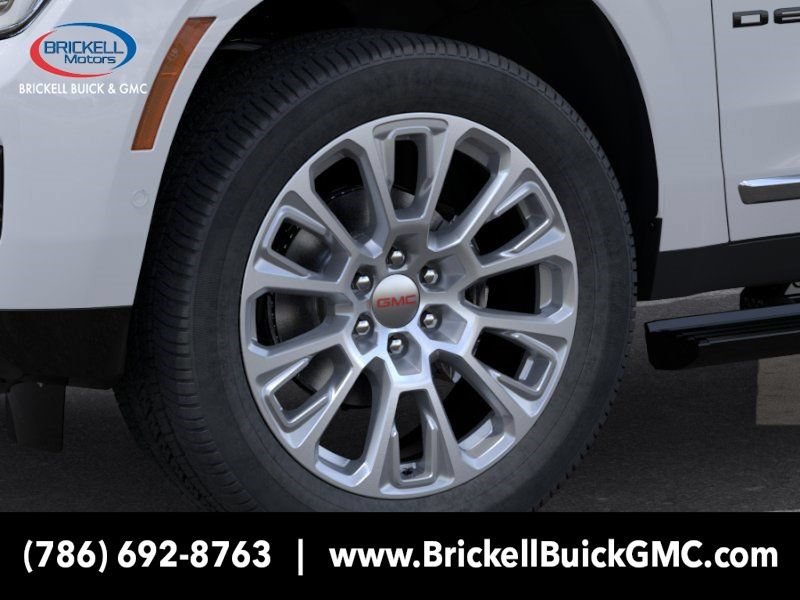 New 2026 GMC Yukon XL Denali w/ Sun & Power Step Package AWD/4WD image 9