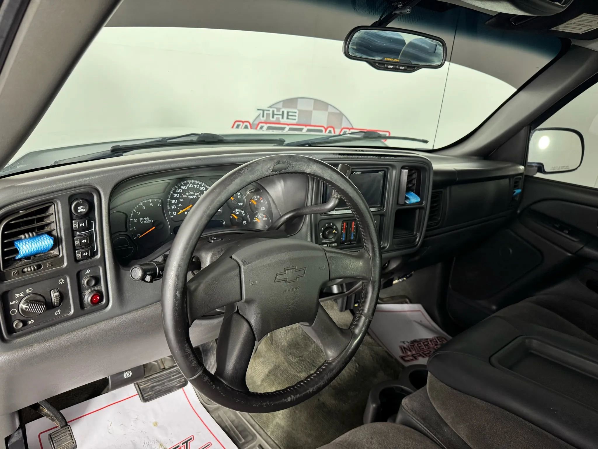 Used 2006 Chevrolet Silverado 1500 LT w/ Light Duty Power Package image 10