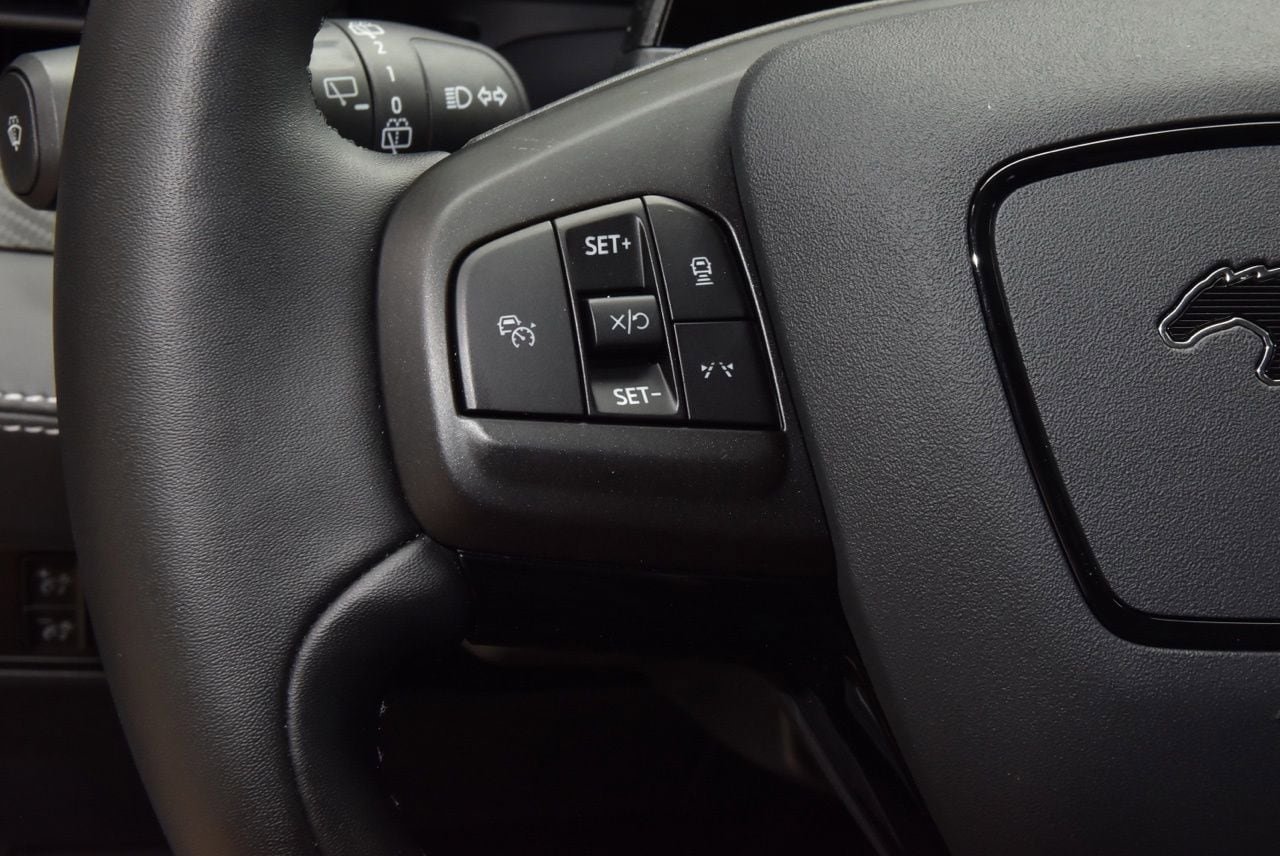 Certified 2025 Ford Mustang Mach-E Select RWD image 23