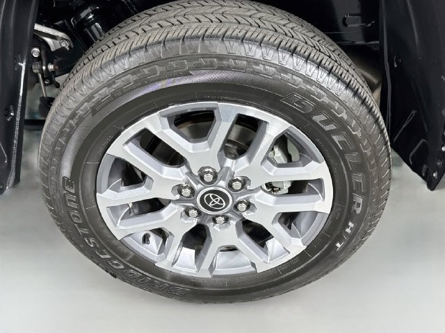 Used 2023 Toyota Tundra 1794 Edition AWD/4WD image 32