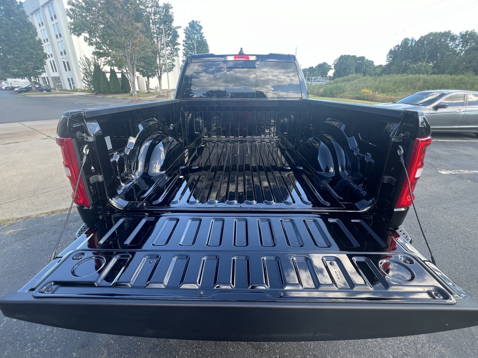 New 2025 RAM 1500 Big Horn image 9