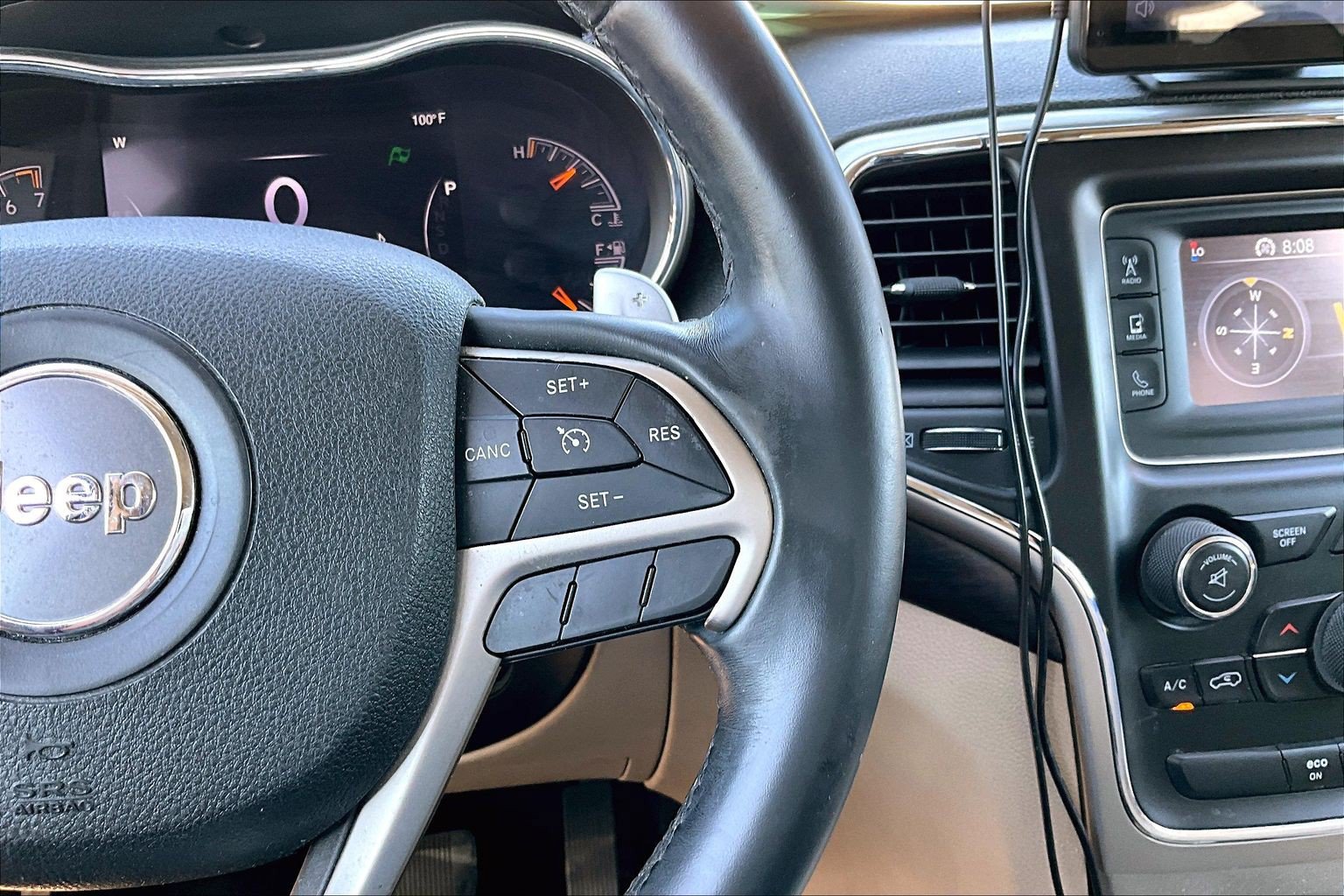 Used 2014 Jeep Grand Cherokee Laredo AWD/4WD image 20