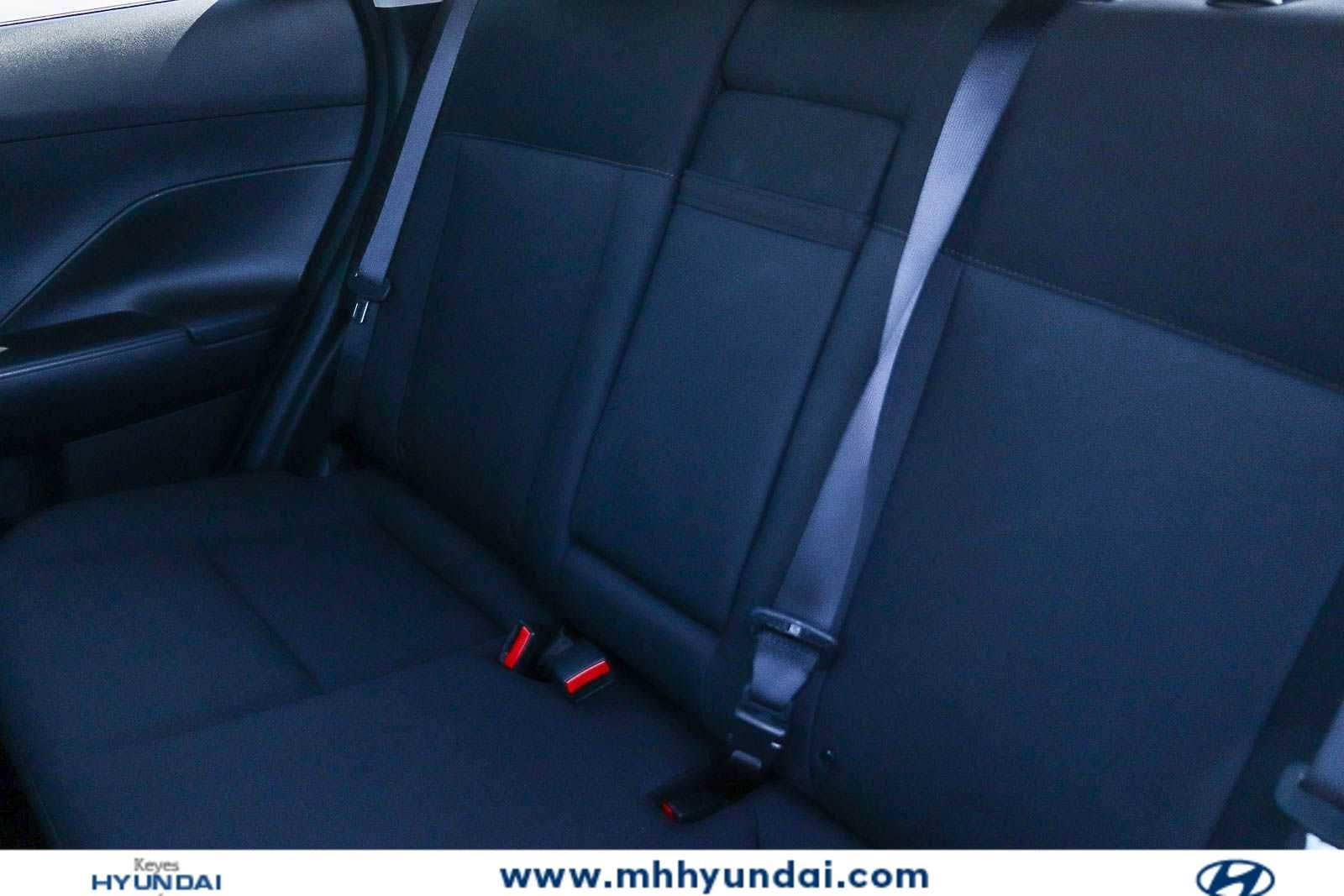 Certified 2025 Hyundai Kona SEL AWD/4WD image 17