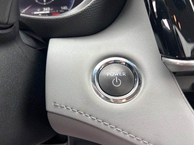 Used 2023 Toyota Highlander Platinum image 30
