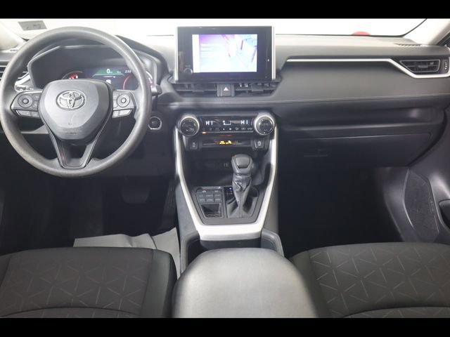 Used 2023 Toyota RAV4 XLE image 12