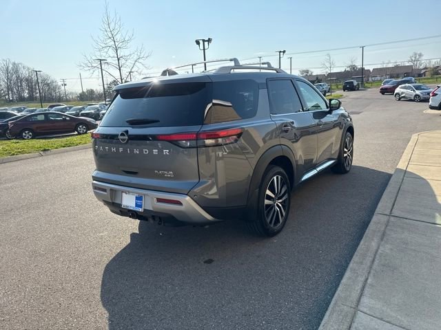Used 2024 Nissan Pathfinder Platinum w/ Cargo Package image 4