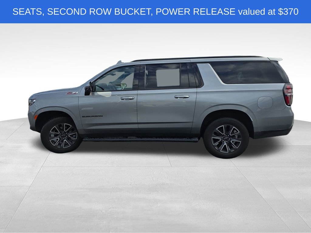 Used 2023 Chevrolet Suburban Z71 w/ Luxury Package AWD/4WD image 5