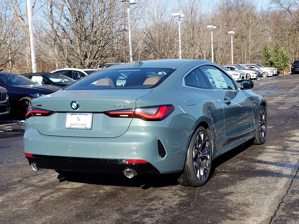 New 2026 BMW 430i xDrive Coupe w/ Premium Package AWD/4WD image 4