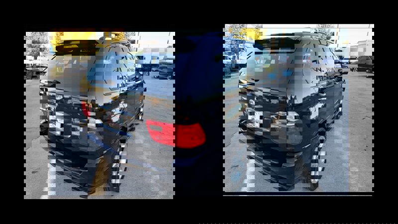 Used 2003 BMW X5 3.0i image 28