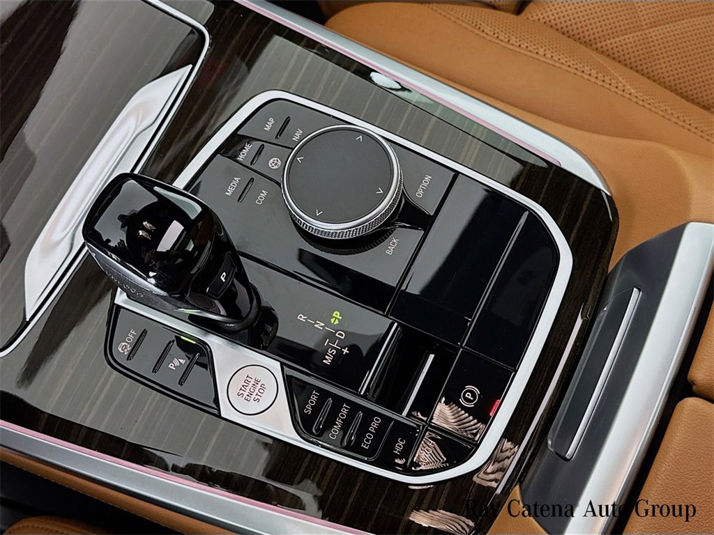 Used 2023 BMW X5 xDrive40i w/ Premium Package image 17