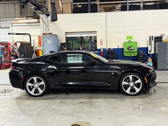 Used 2017 Chevrolet Camaro SS image 7