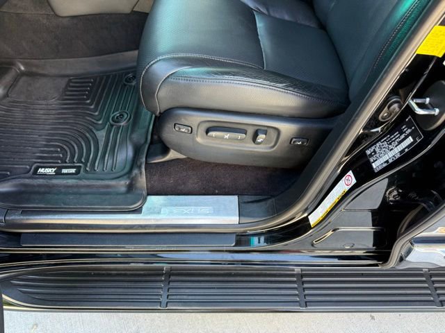 Used 2015 Lexus LX 570 4WD image 19