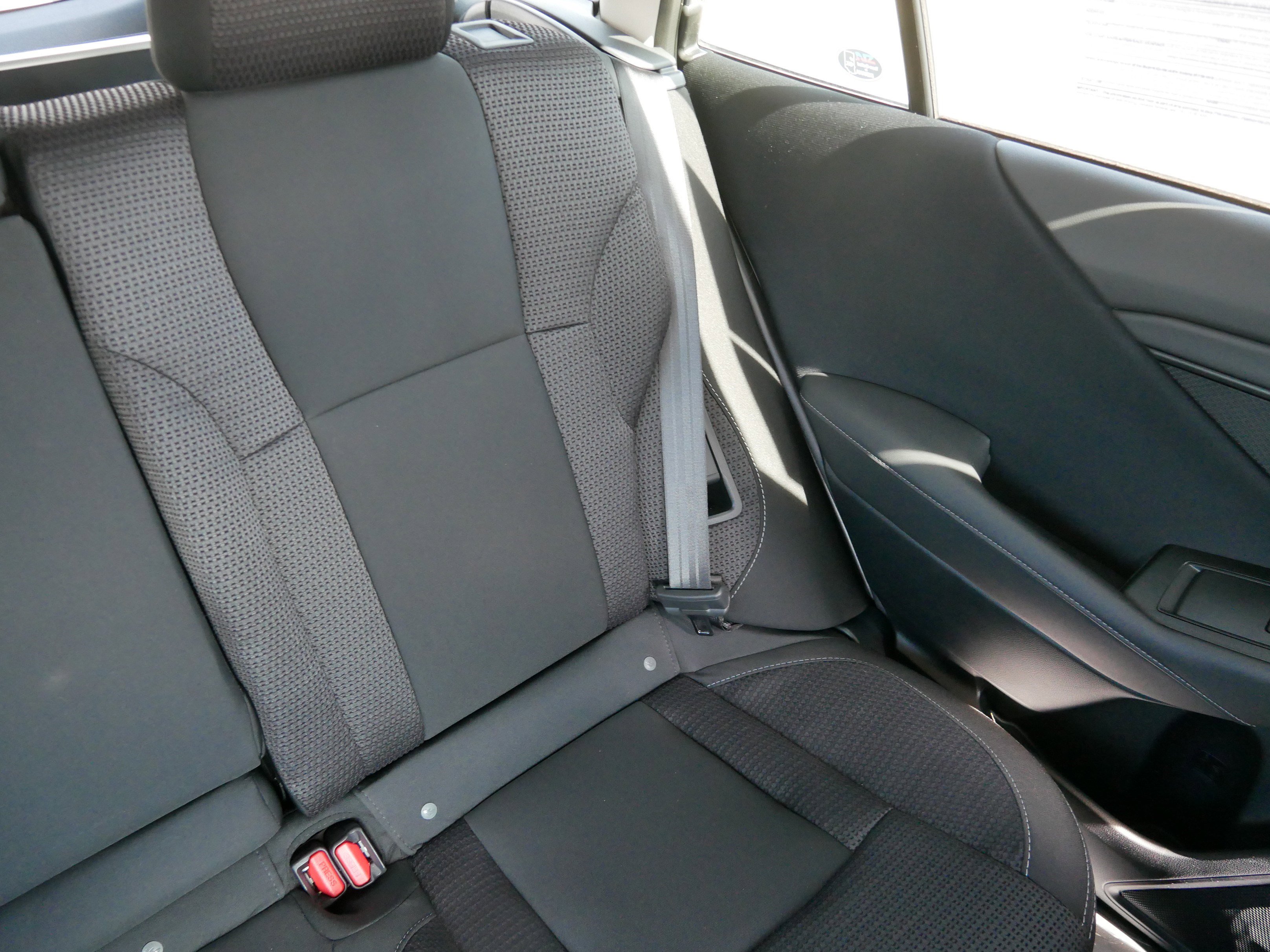 Used 2025 Subaru Outback Premium image 14