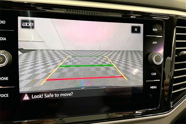 Used 2022 Volkswagen Atlas SEL Premium image 26