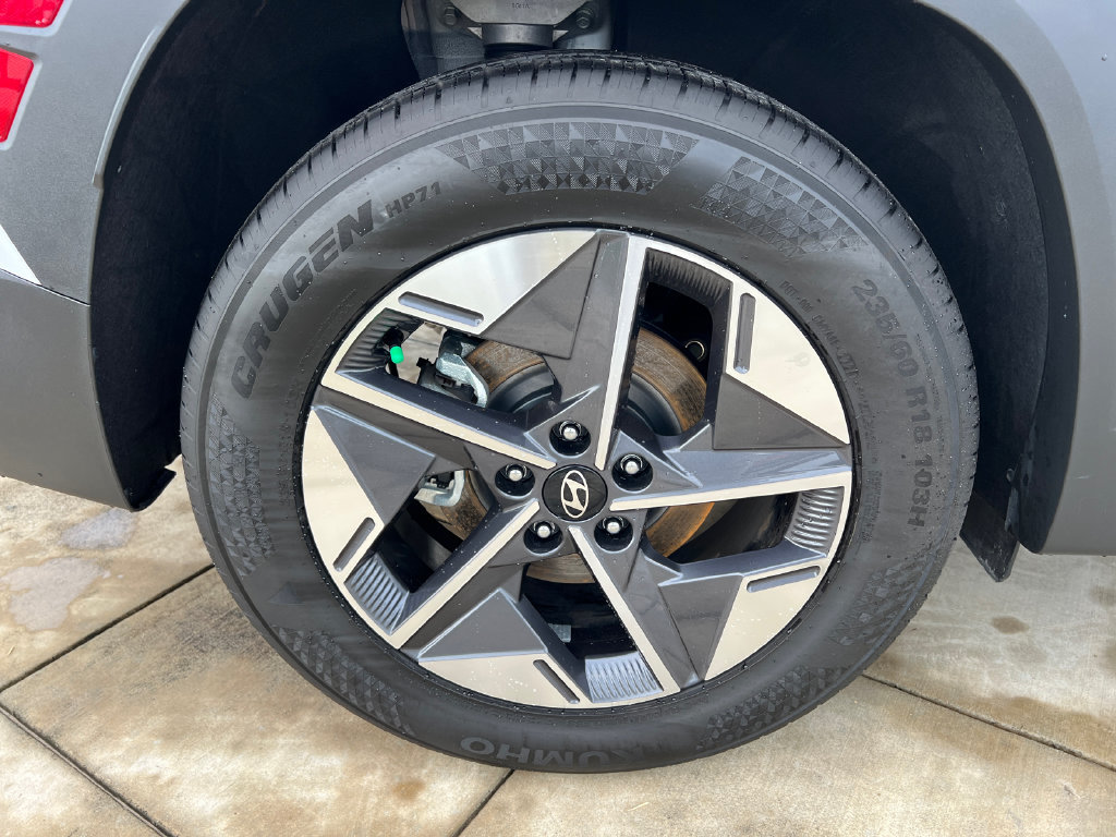 Used 2026 Hyundai Tucson SEL FWD image 8