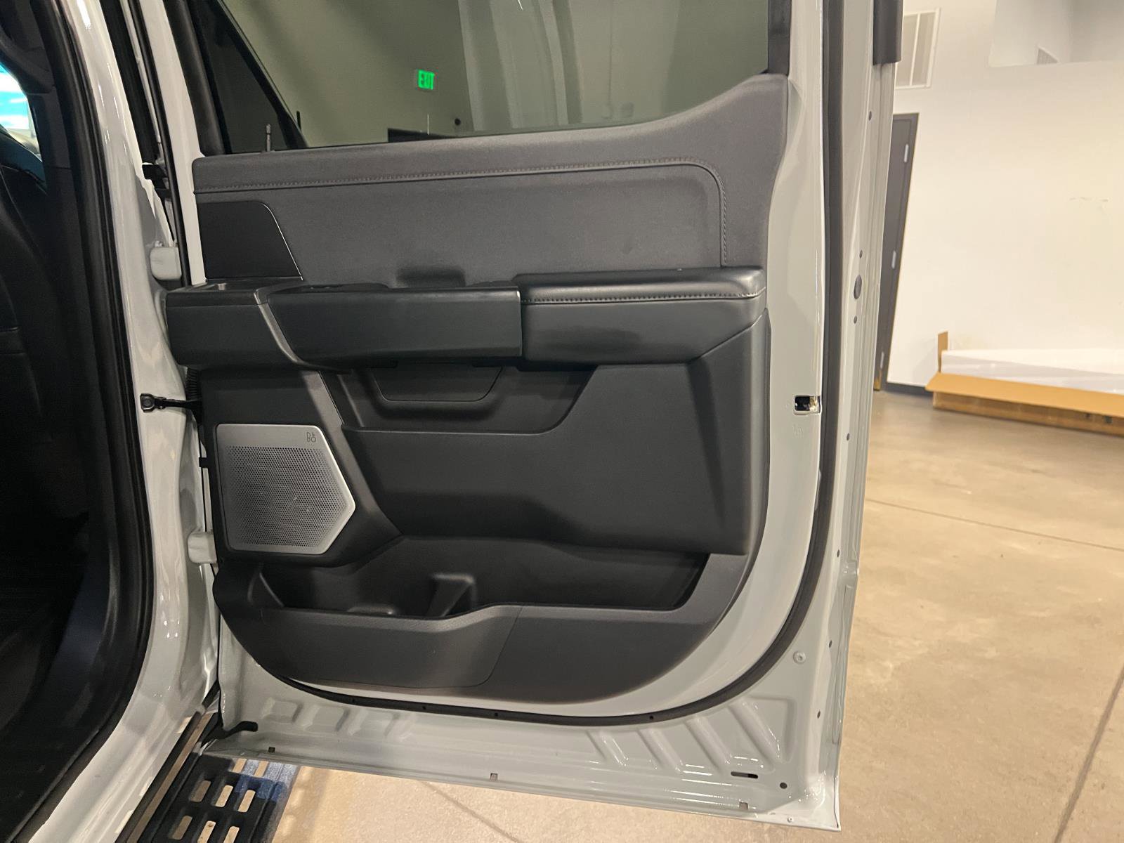 Used 2023 Ford F150 Raptor image 36