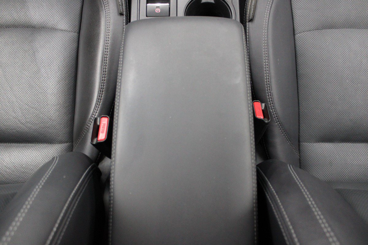 Used 2018 Subaru Outback 3.6R Limited AWD/4WD image 35