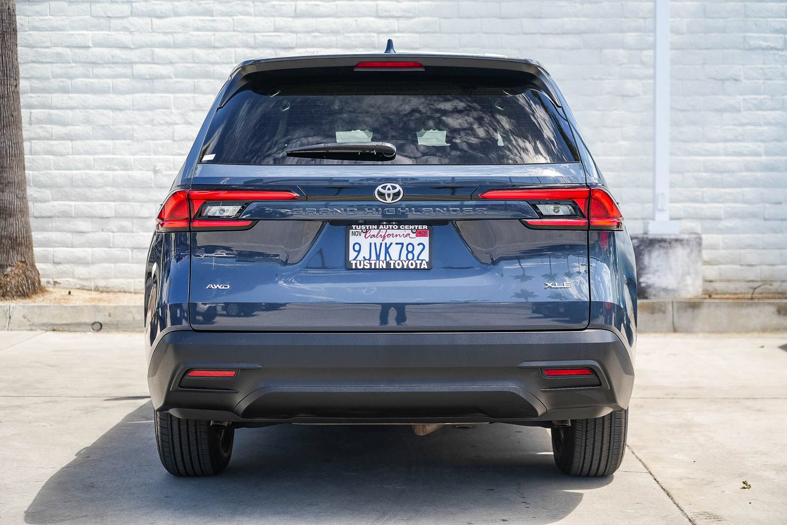 Certified 2024 Toyota Grand Highlander AWD image 7