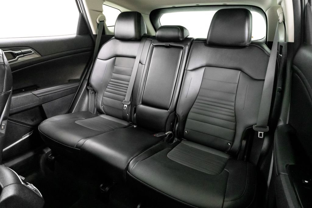 Certified 2023 Kia Sportage SX image 25