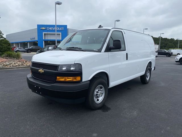 New 2025 Chevrolet Express 2500 w/ Driver Convenience Package RWD image 4